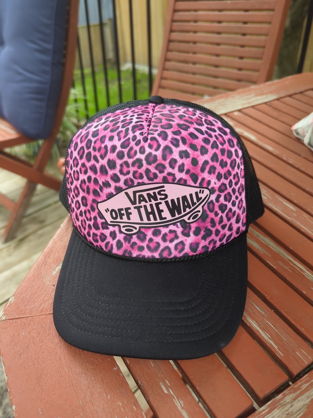 Vans Pink Leopard 'Off The Wall' Trucker Hat